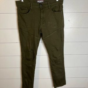 ODD CULTURE DK GREEN JEANS SZ 36/32